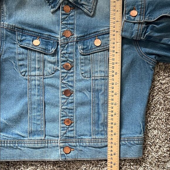 1901 Crop Denim Jacket Weekend Wash in Size S - Picture 9 of 15